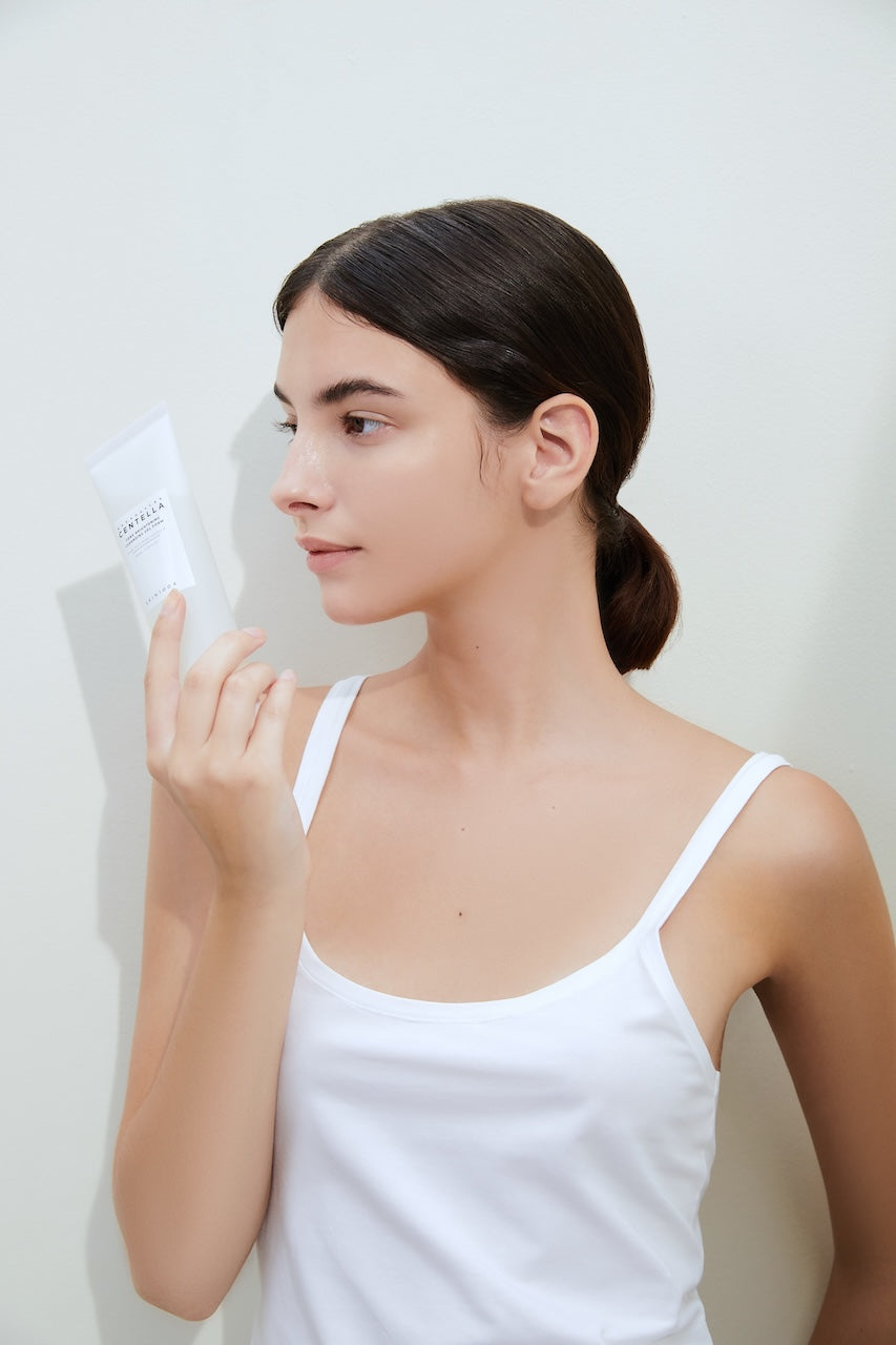 Tone Brightening Cleansing Gel Foam